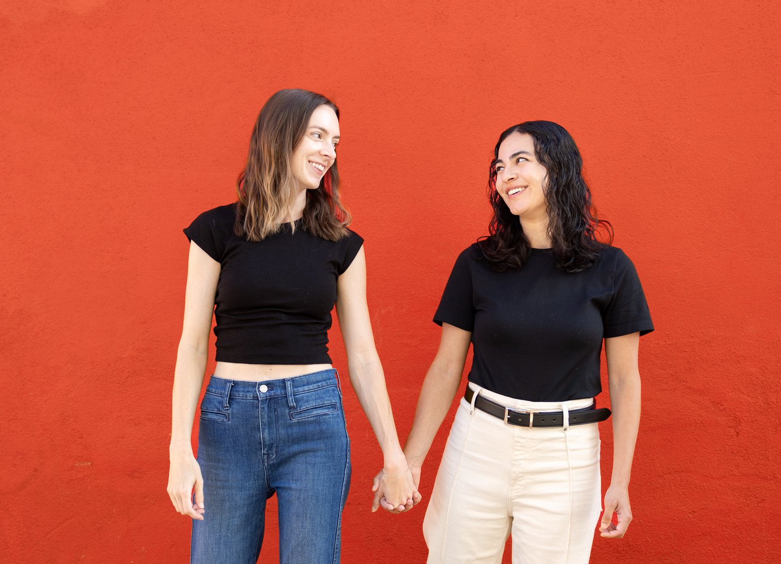 Paola and Beth, co-founders of Echois